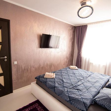Royal Central Apartament Apartment Oradea Luaran gambar