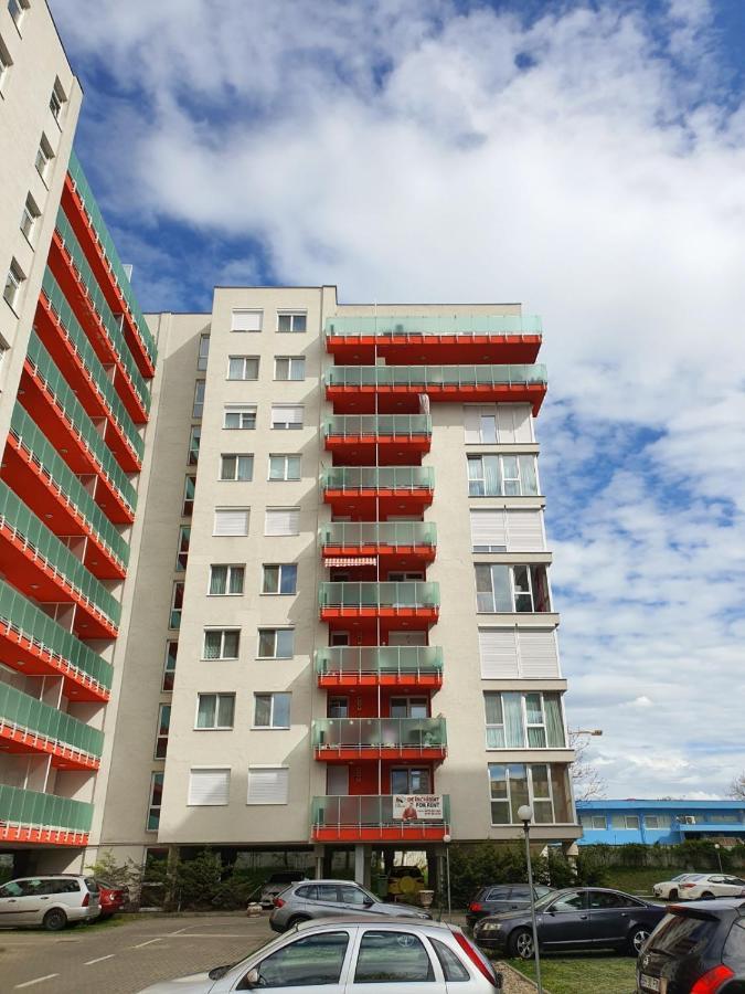 Royal Central Apartament Apartment Oradea Luaran gambar
