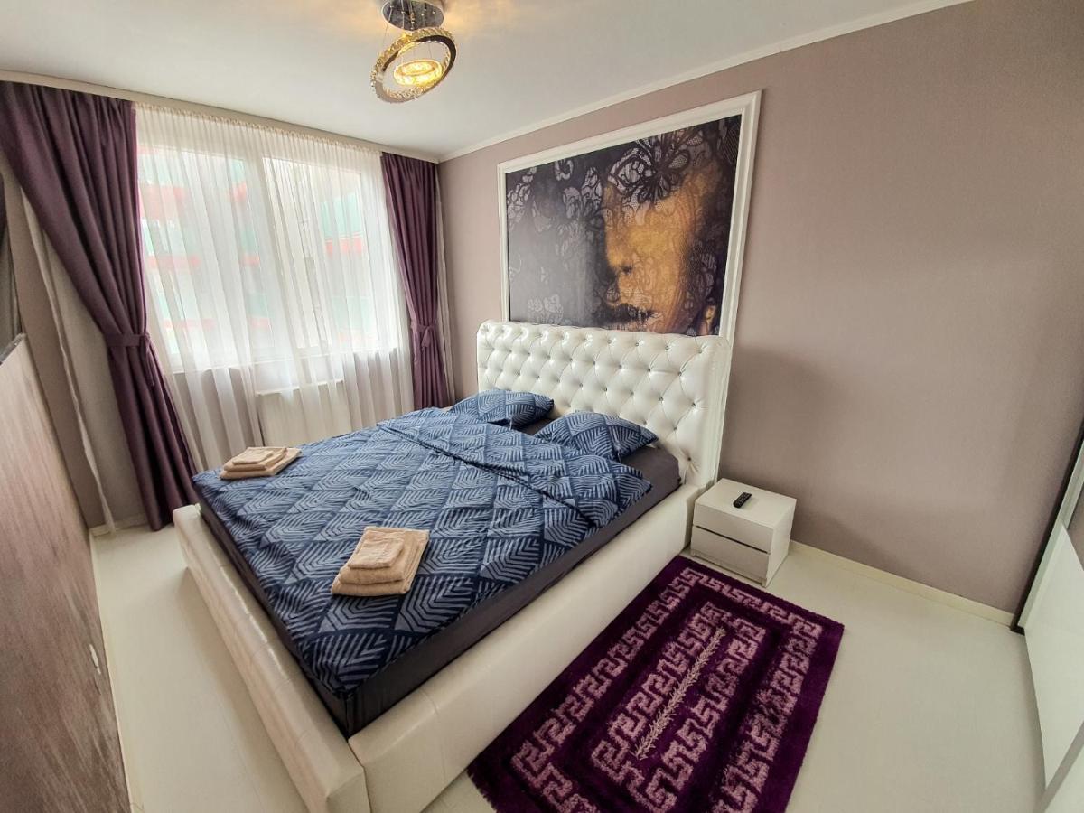 Royal Central Apartament Apartment Oradea Luaran gambar
